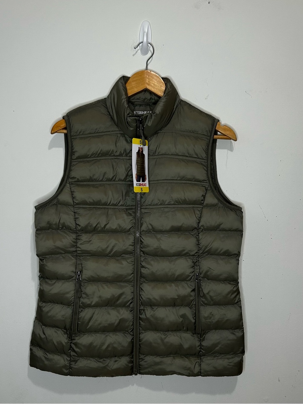 32 Degrees Heat Women’s Green Quilted Puffer Vest Full Zip Regular Fit S